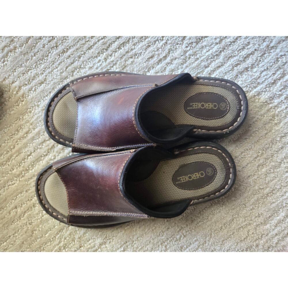 CHEROKEE SANDALS LIKE NEW